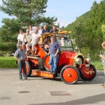 ACS Jubil&auml;umsfeier vlnr Mario Scherrer, Felix Weber, Fritz Sutter; Roger Stalder, Konrad Abt, Florian Kropf mit Tochter Melanie, Mike Sigg, Werner Rudin (am Steuer) Thomas Rudin, Heinz Walliser, Markus Bielser